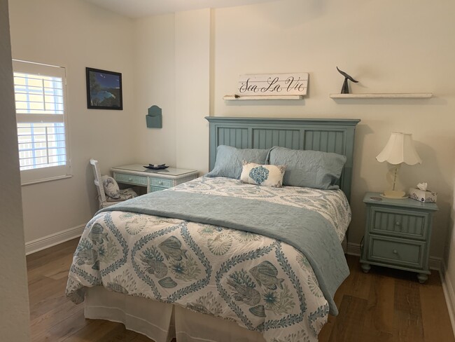 Guest Bedroom - 14041 Bellagio Way