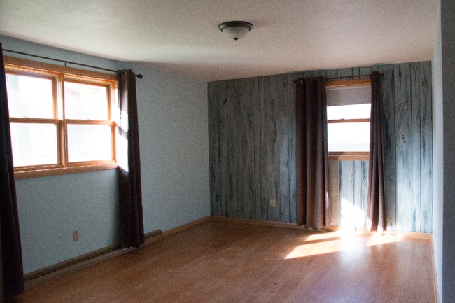 Building Photo - 805 Edward St