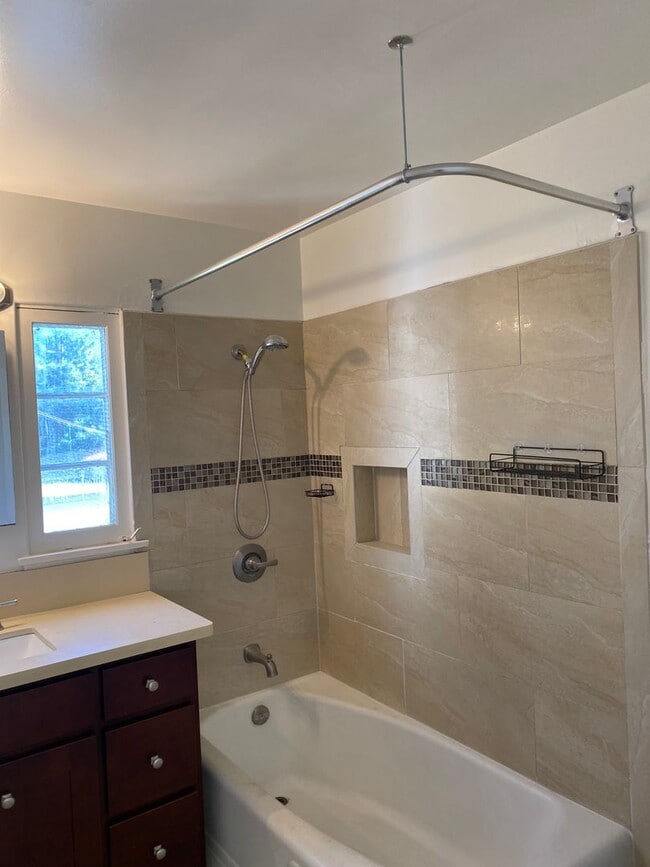 Building Photo - COMING SOON!  Beautiful 3 bedroom 2 bathro...