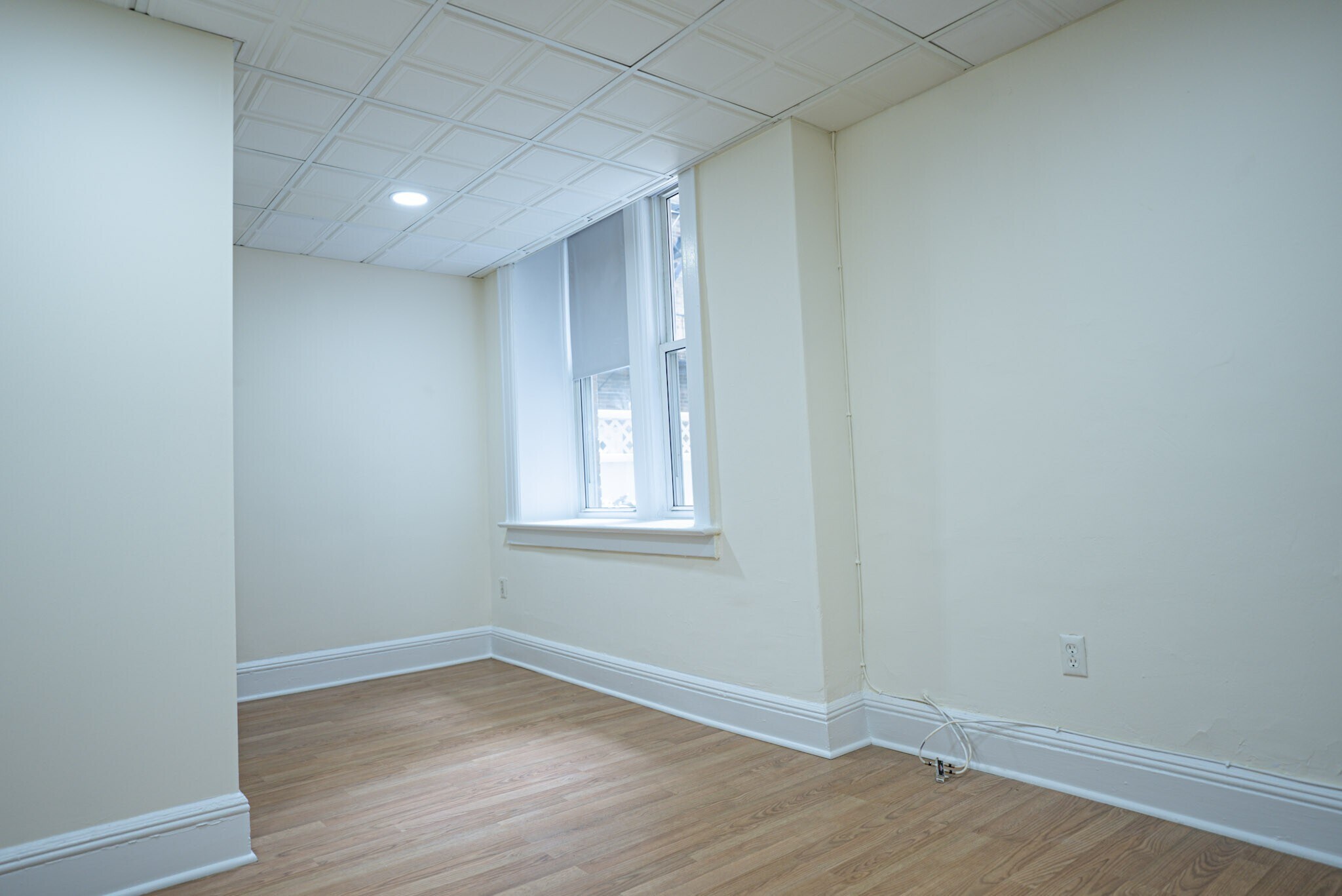 Building Photo - 218 Broad Ave