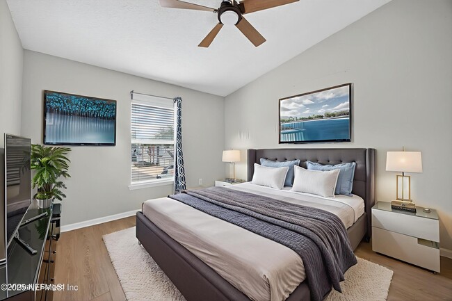 Building Photo - 7055 Deer Lodge Cir