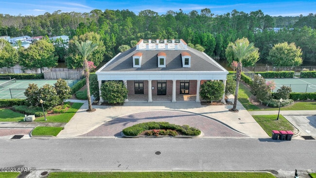 Building Photo - 316 Coral Gables St