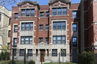 Building Photo - 1712 W Estes Ave
