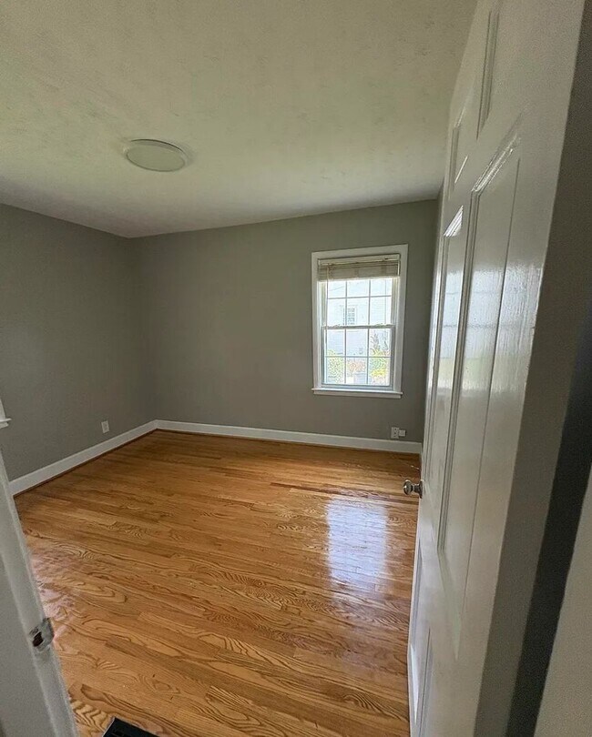 Building Photo - Charming 4-Bedroom Home with Partially Finished Basement