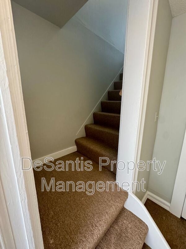 Building Photo - 409 North Ave