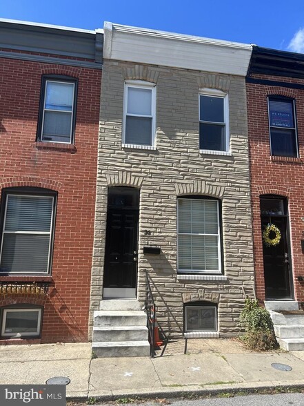Primary Photo - 26 N Decker Ave