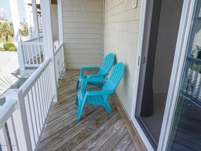 Building Photo - 402 Sea Star Cir