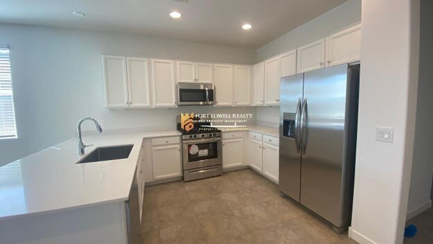 Building Photo - 31861 N 125th Ln