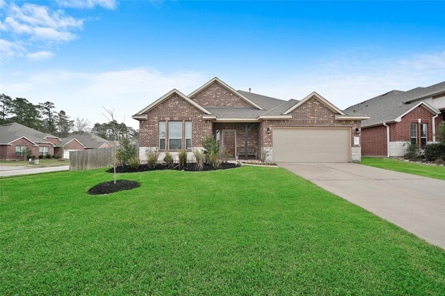 Building Photo - 1403 Holly Chase Dr