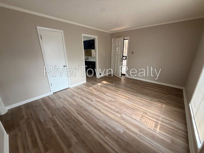 Building Photo - 4993 Cedar View Rd