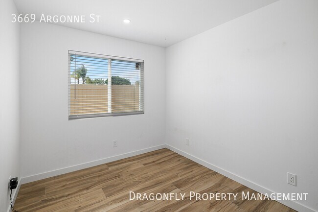Building Photo - 3669 Argonne St