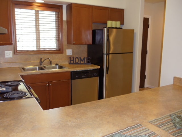 Building Photo - 5979 SE Harmony Rd