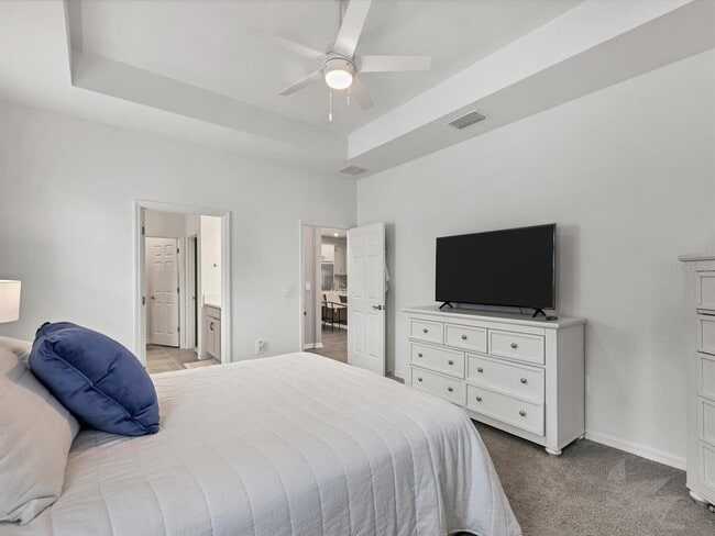 Building Photo - 7724 Saloon Ln