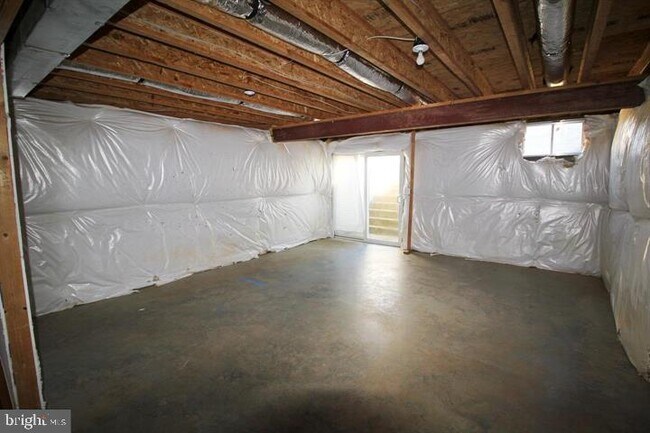 Building Photo - 35382 Gosling Ln