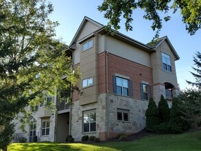 Building Photo - 18825 Eagle Dr