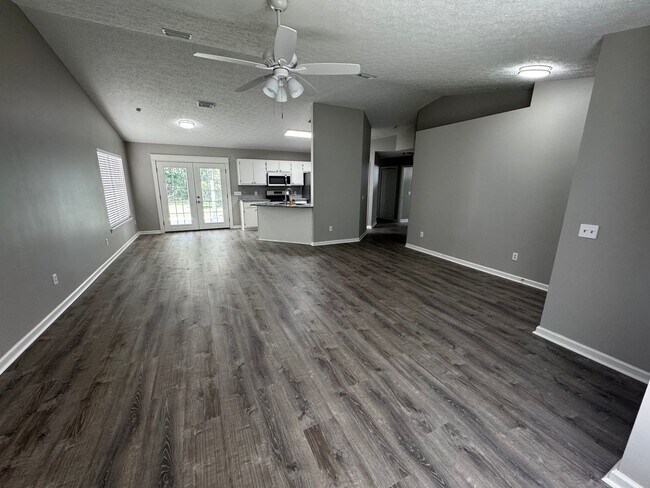 Building Photo - Bid-A-wee 3 bedroom