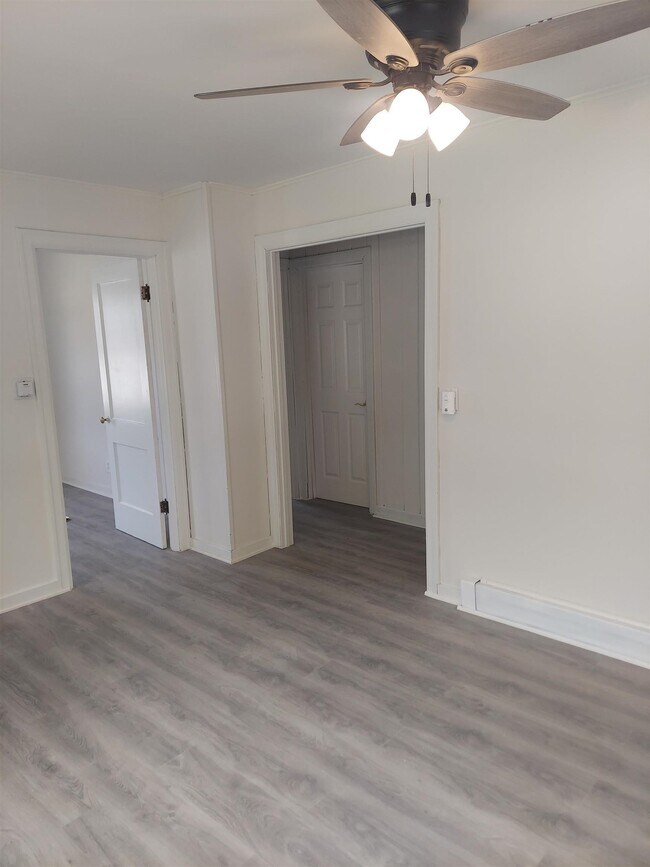 Building Photo - 3007 Huffman Blvd