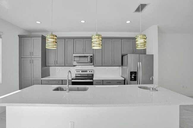Building Photo - Gorgeous New 3 bedroom 2.5 Townhouse in Deerfield Beach, Sandpiper Pointe (2 Story)