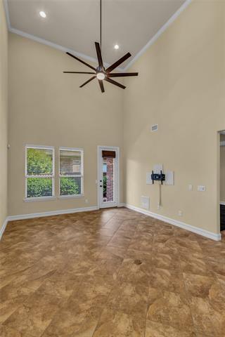 Building Photo - 4709 Bayview Dr