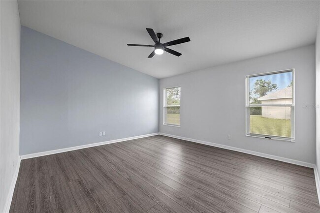 Building Photo - 5941 106th Terrace E