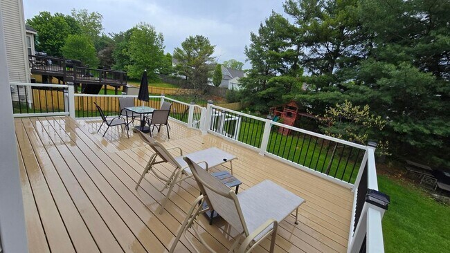 Building Photo - 9304 Prestwick Green Dr