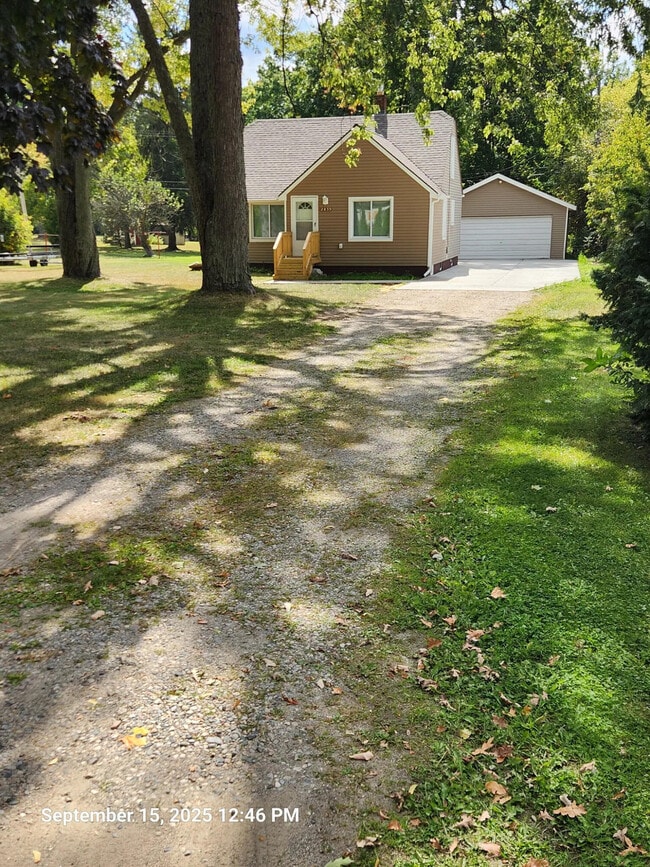 Building Photo - 2855 Mann Rd