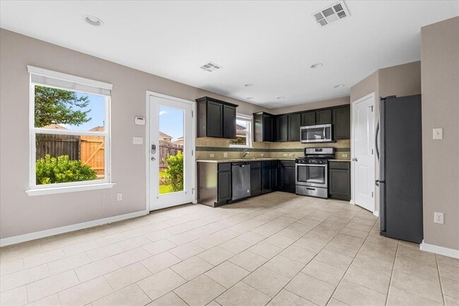 Building Photo - 163 Wainscot Oak Wy