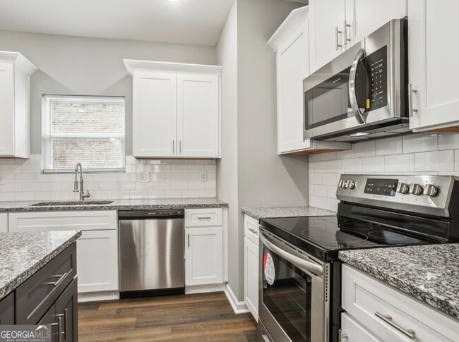 Building Photo - 259 Addy Ln