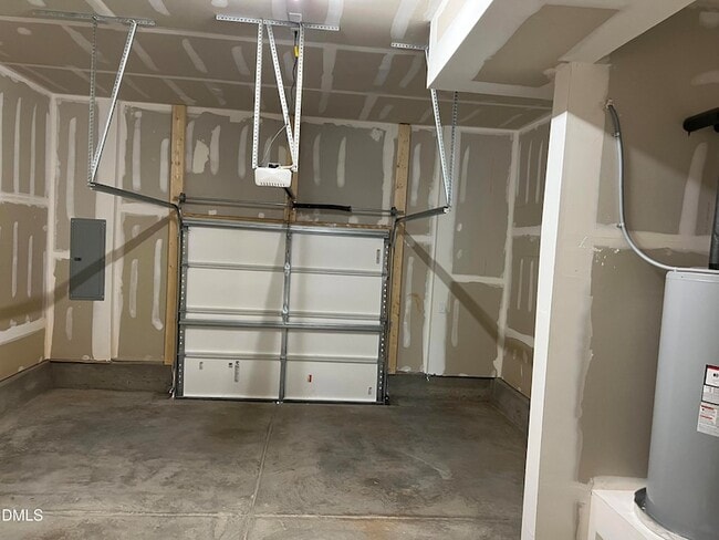 Building Photo - 642 Gimari Dr