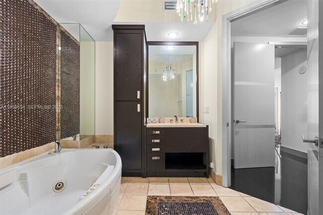 Building Photo - 18201 Collins Ave