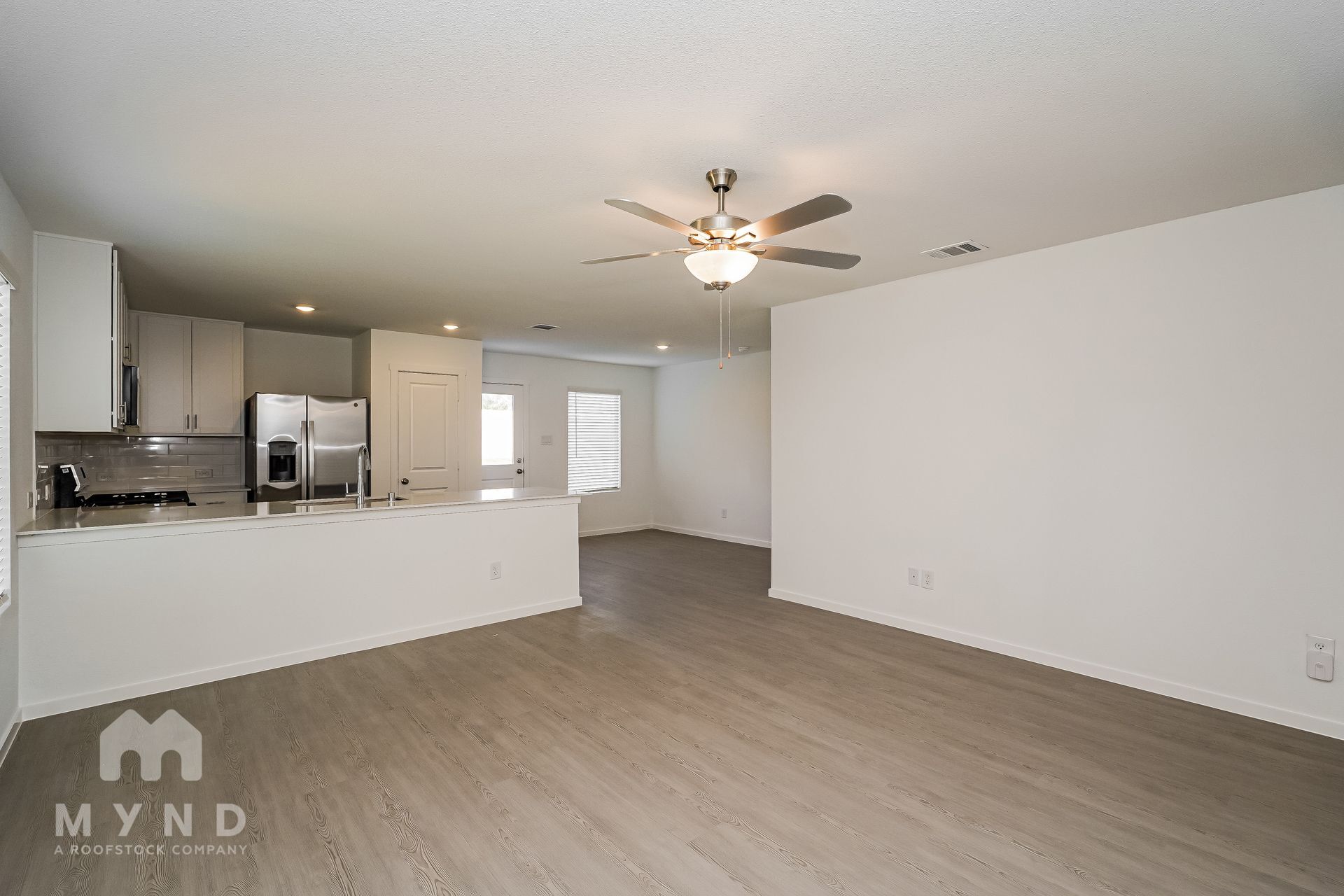 Building Photo - 2660 Mistwood Dr