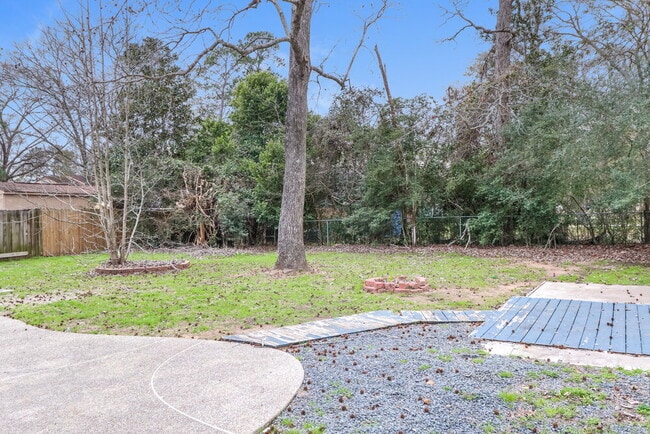 Building Photo - 5827 Alpine Heights Dr