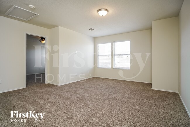 Building Photo - 1464 Greenbrook Dr