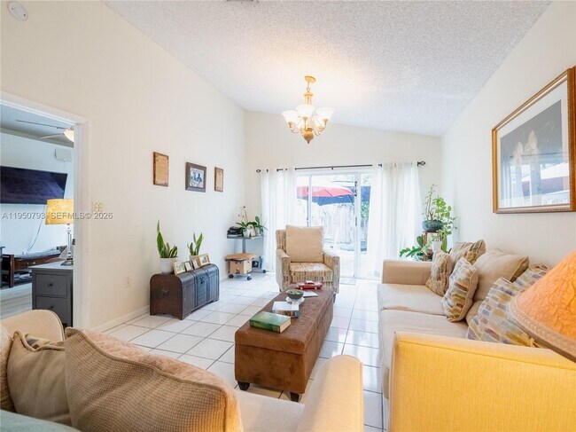 Building Photo - 206 SW 159th Way