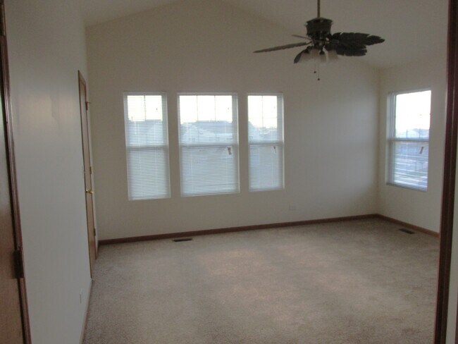 Building Photo - 6513 Marble Ln