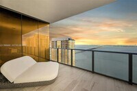 Building Photo - 480 NE 31st St