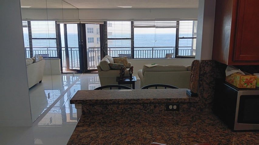 Building Photo - 3800 Galt Ocean Dr