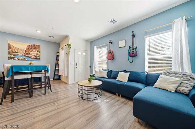 Building Photo - 495 Blue Ridge Cove Ct