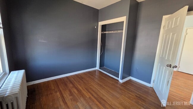 Building Photo - 62 Georges Rd