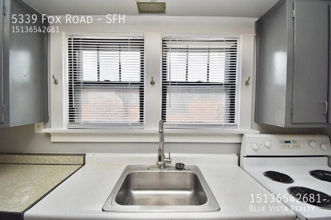 Building Photo - 5339 Fox Rd