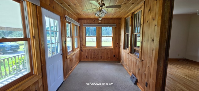 Building Photo - 4729 Carlstrom Rd