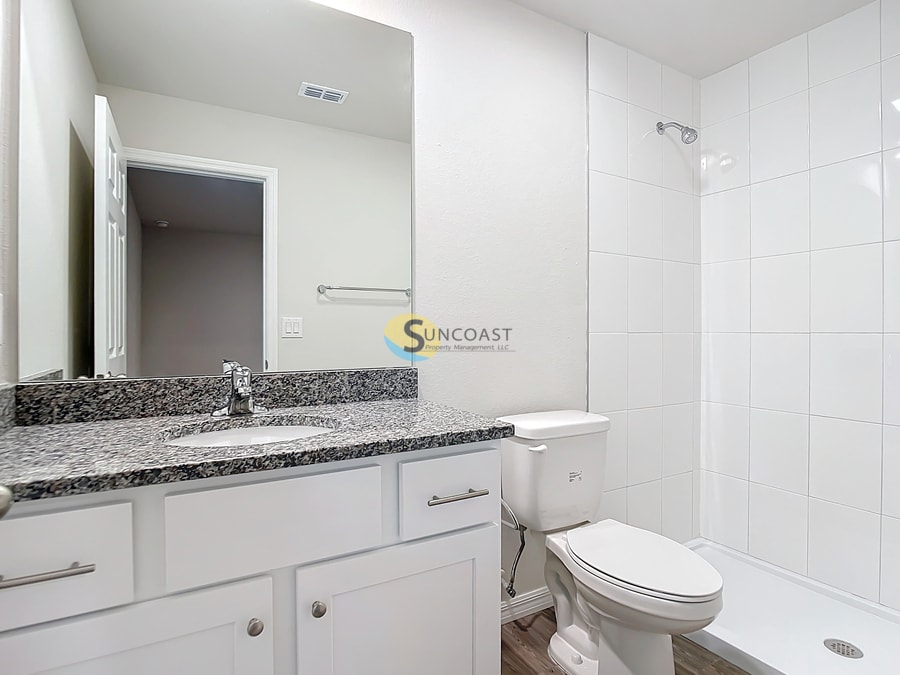 Building Photo - 11048 Reims Ave