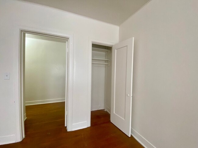 Building Photo - San Gabriel-2845