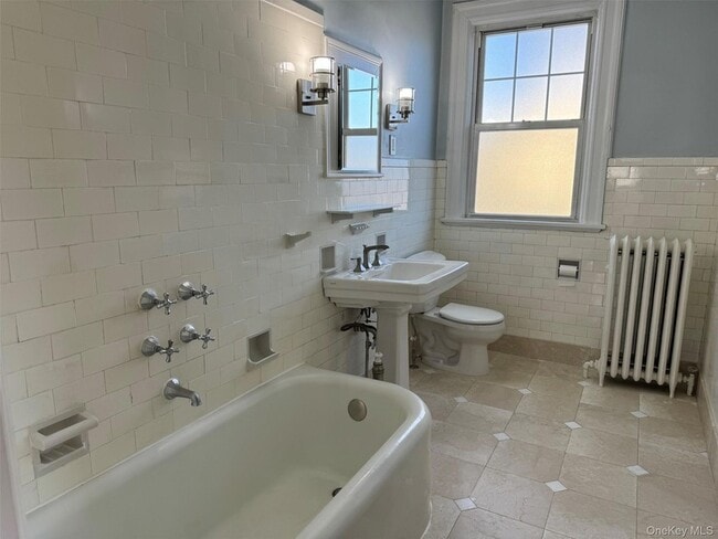 Building Photo - 330 Third Avenue Unit