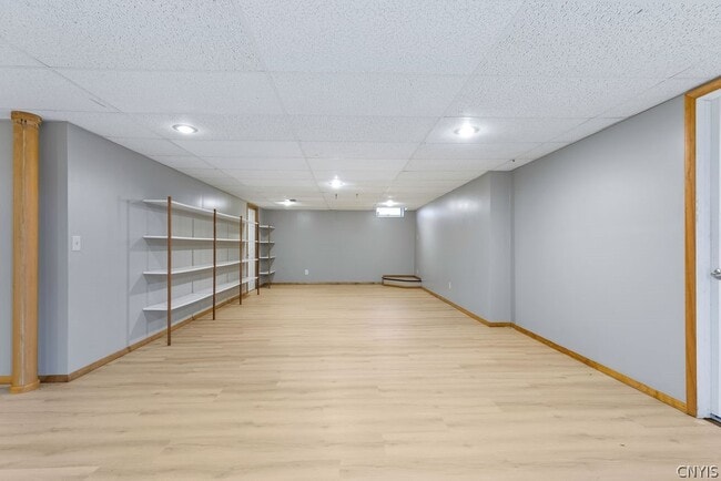 Building Photo - 3293 Greenleafe Dr