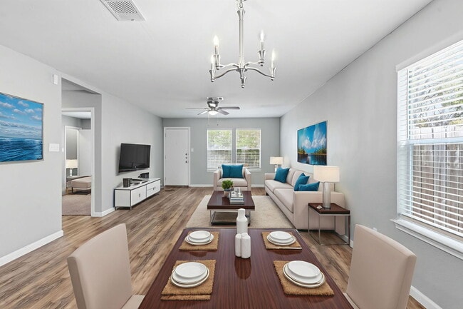 Building Photo - 1612 Sylvia Ln