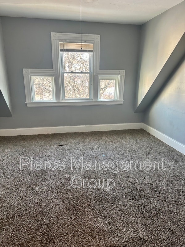 Building Photo - 6 Blake St