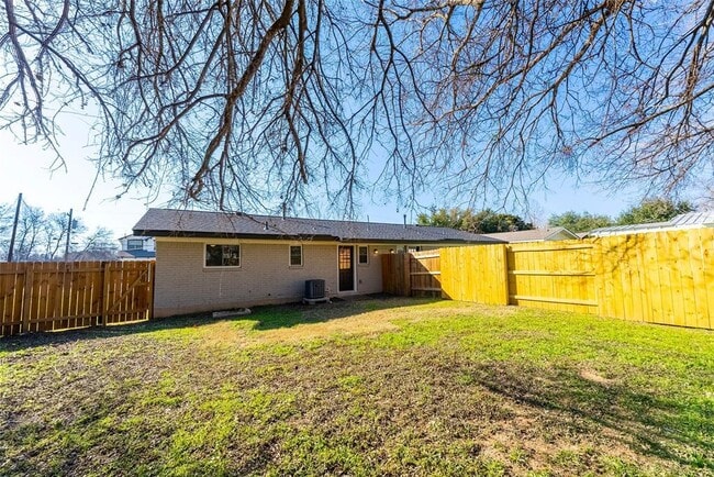 Building Photo - 4306 Shallowbrook Trail