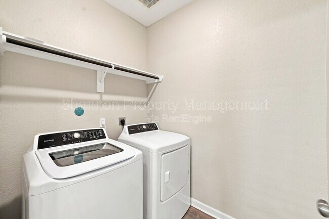 Building Photo - 32311 Melbrooke Dr