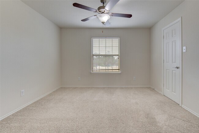 Building Photo - 6442 Haywards Crossing S Cir